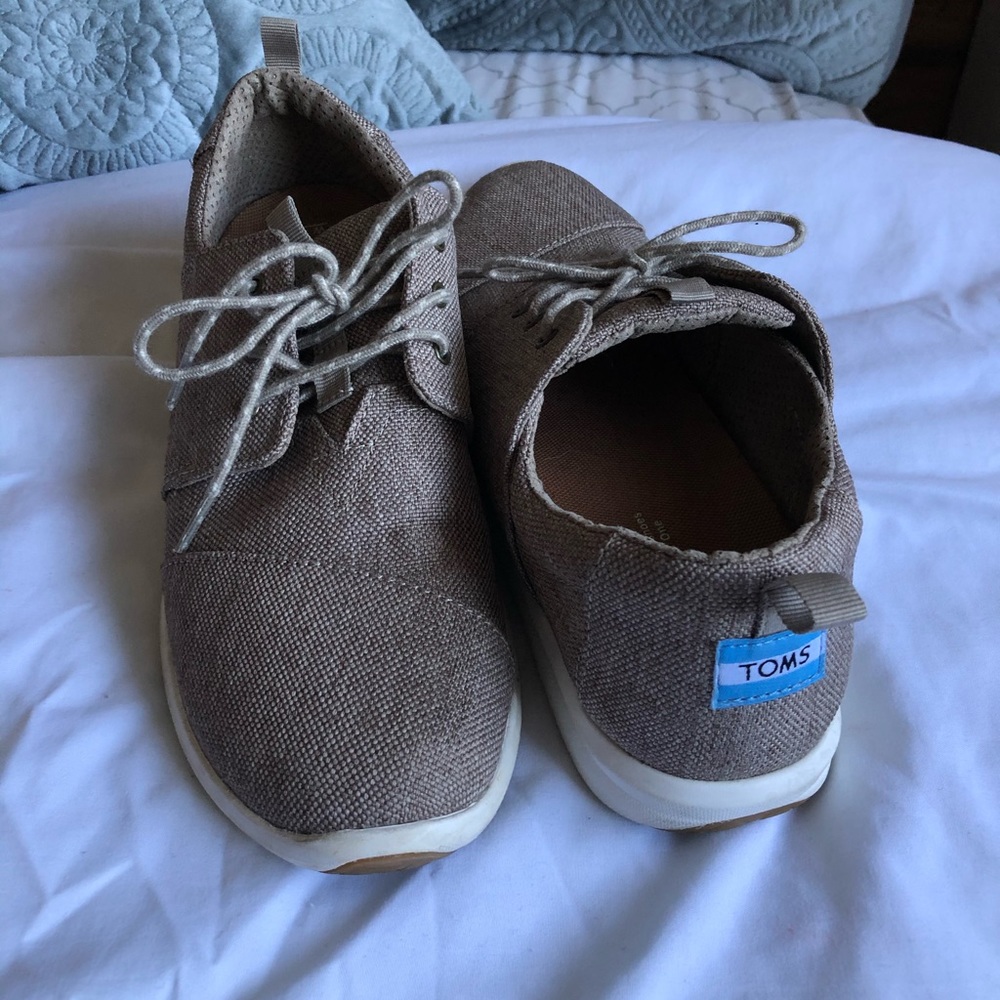 Toms Sneakers